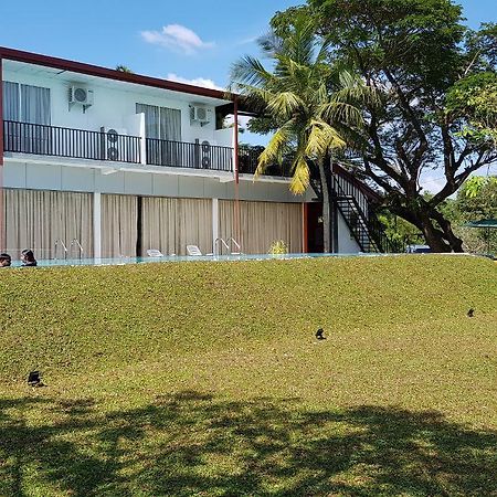 Kotugoda Grand Riverine Bed & Breakfast エクステリア 写真