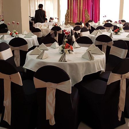 Kotugoda Grand Riverine Bed & Breakfast エクステリア 写真